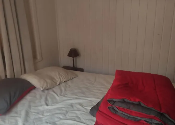 Se Arrienda Casa Renaca Bajo 3 Habitaciones ,Estacionamiento